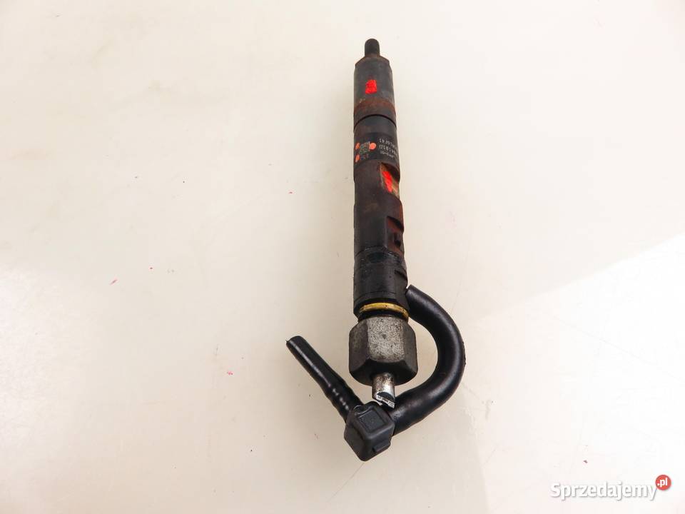 WTRYSKIWACZ RENAULT CLIO II 15 dCi 8200553570 Motoryzacja