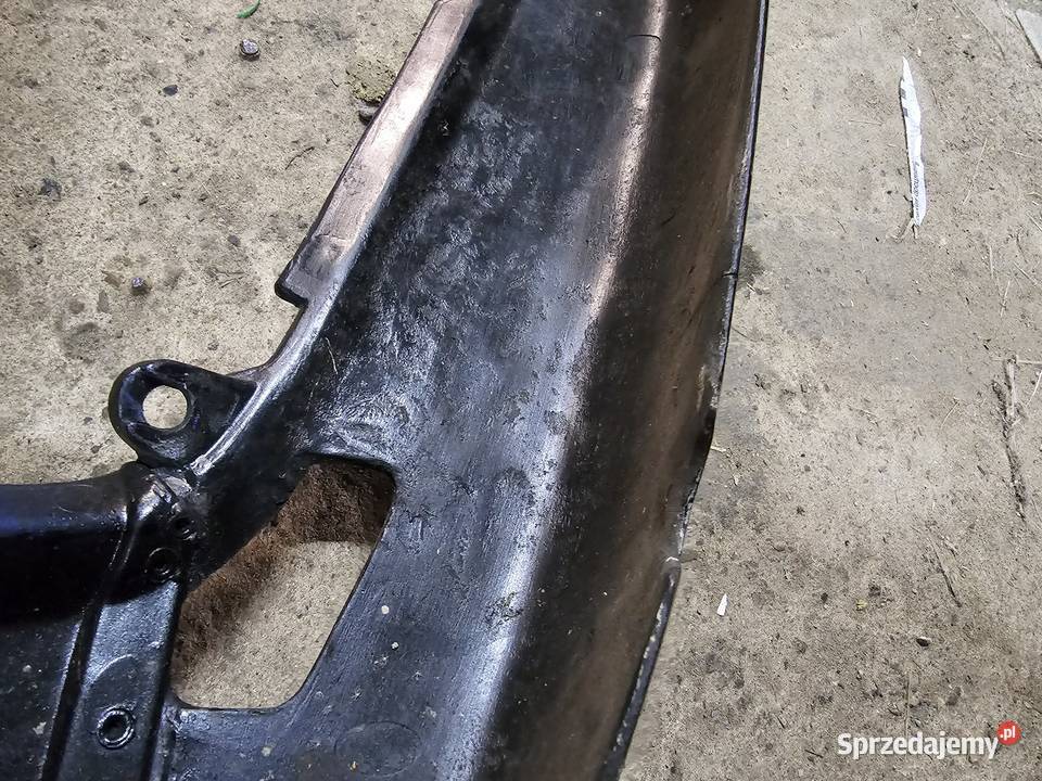 Honda CB 600 Hornet zadupek plastik ogon CB600 s