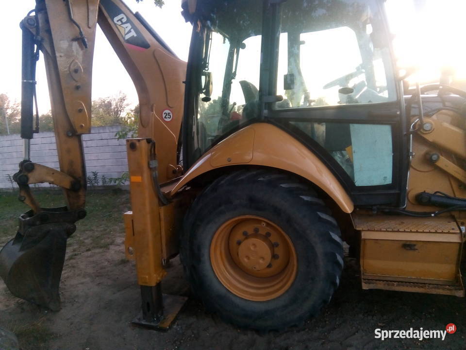 Sprzedam koparkoładowarke cat 428e 2010r Rok produkcji 2010 mazowieckie