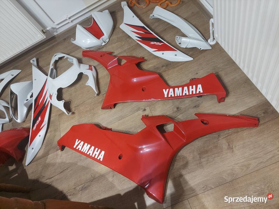 Plastiki Owiewki r6 rj11 oryginalne Blizne