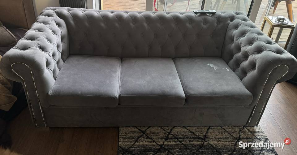 Sofa welurowa szara Mrowino