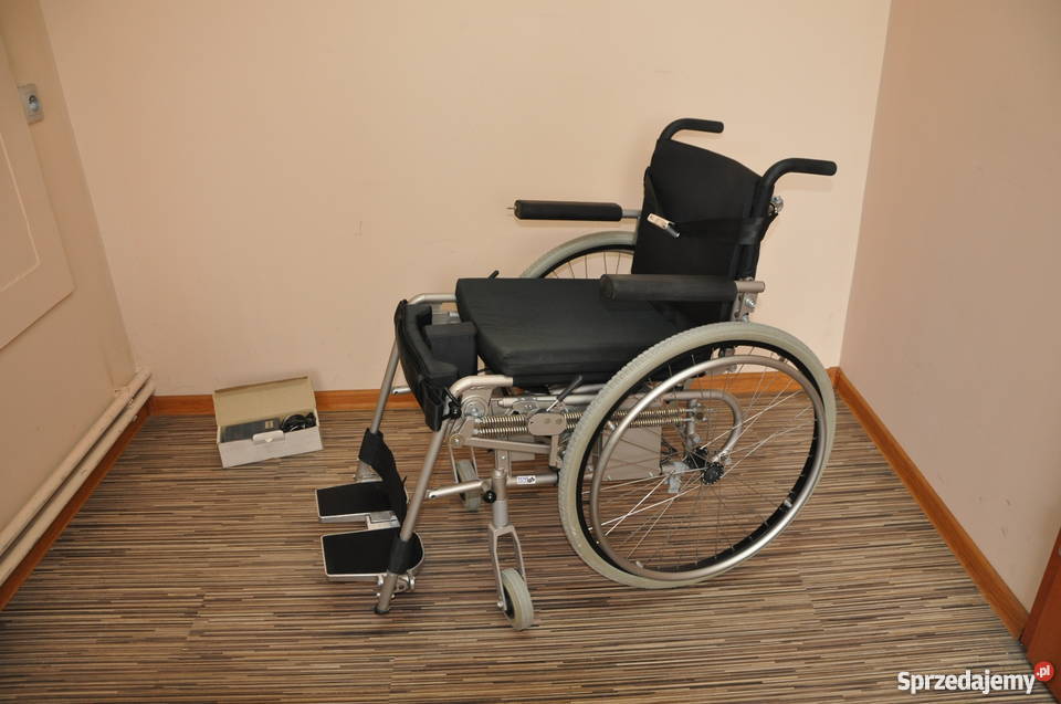 WÓZEK PIONIZATOR elektryczny inwalidzki Levo łódzkie Pabianice