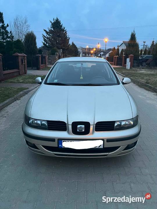 Seat leon 16benzyna 2004r 209000 przebieg opłaty