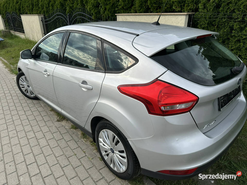 Ford Focus liftingu niski przebieg tempomat ESP Focus
