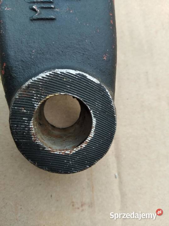 Ursus 28123512 MF 235 255 wąs ramie zwrotnicy Lublin