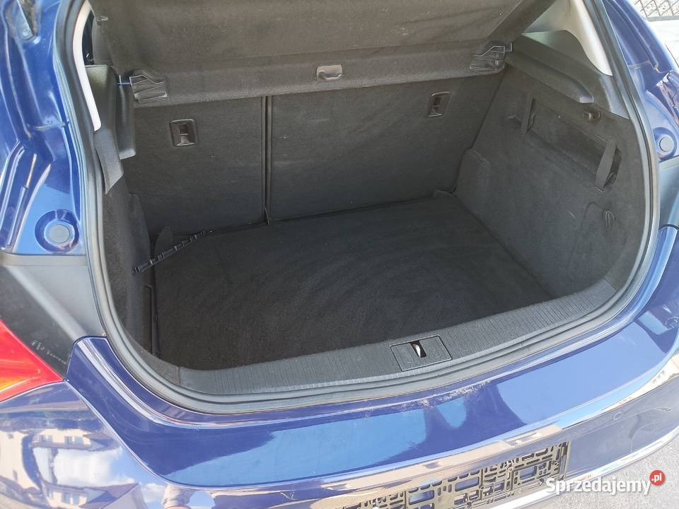Prywatnie Opel Astra Lift 5drzwi 201314r 14i ESP