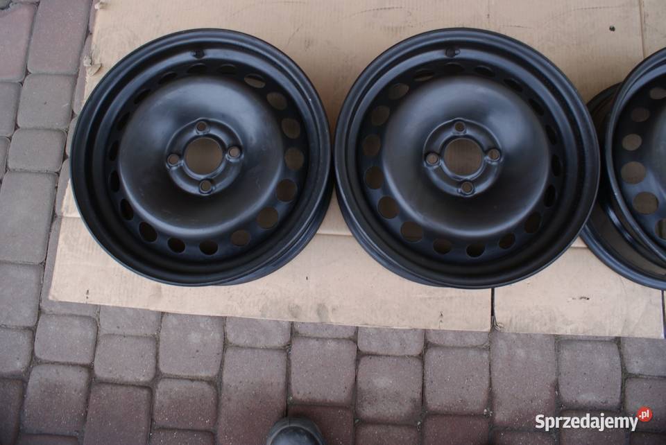 Stalowe 4x100x601 6Jx15 ET50 Renault Clio Dacia Dynów sprzedam
