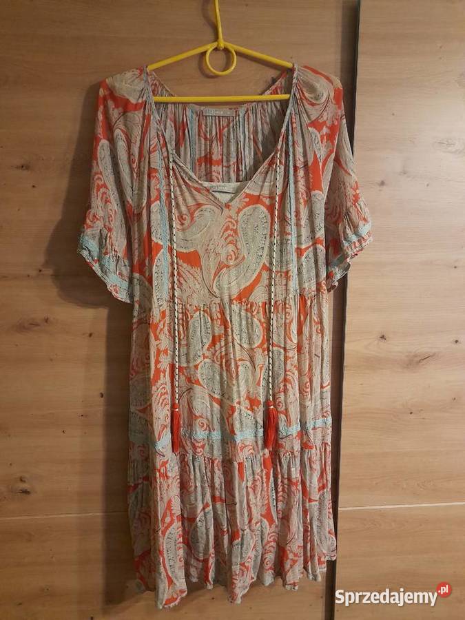 Sukienka marki Nile z halką Kostrzyn nad Odrą