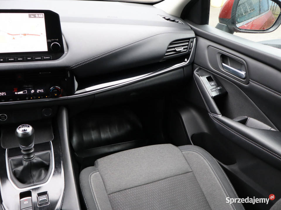 Nissan Qashqai 13 DIGT MHEV kamera cofania śląskie Katowice