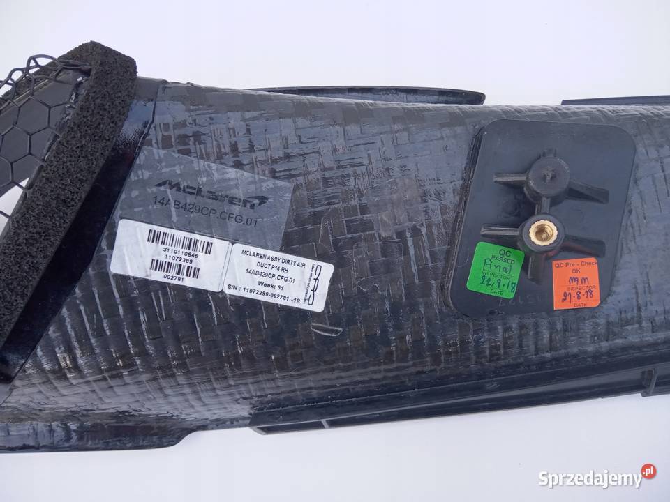 KRATKA WLOT POWIETRZA PRAWY MCLAREN 720S 765LT