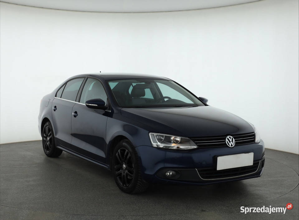 VW Jetta 16 TDI podgrzewane fotele Piaseczno