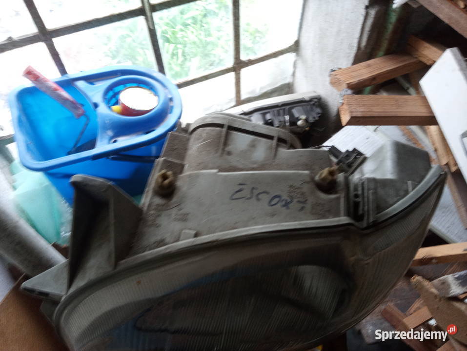 lampa lewa przednia ford escort lubuskie Sulechów sprzedam