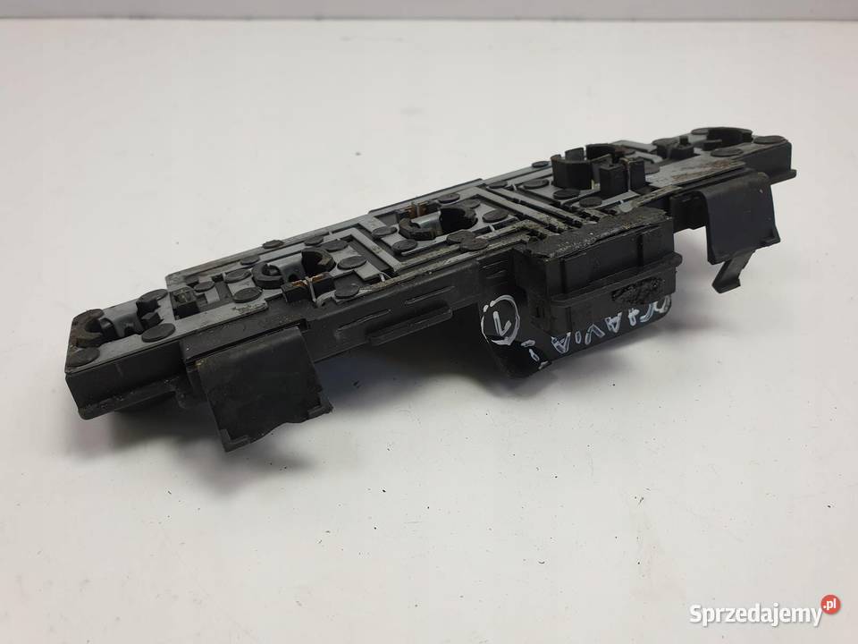 Octavia I HB WKŁAD TYLNEJ LAMPY prawy tył