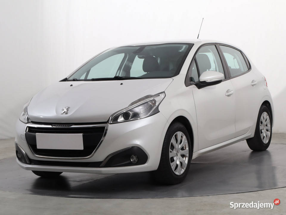 Peugeot 208 12 PureTech światła do jazdy dziennej łódzkie