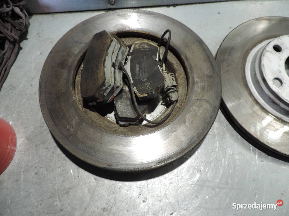 TARCZE HAMULCOWE PRZÓD VW PASSAT B5 16 8V Nowy Sącz