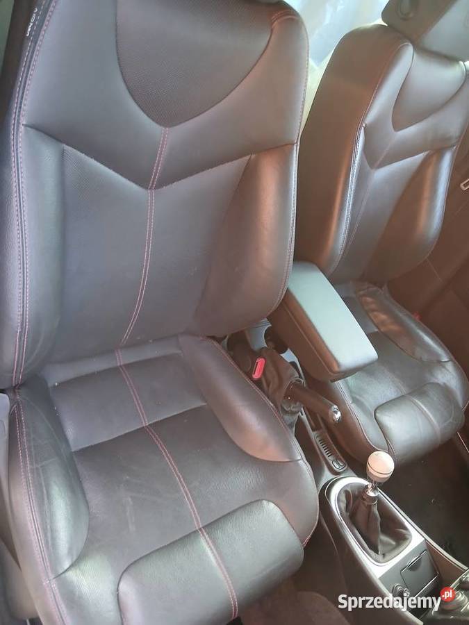 Unikatowe fotele Alfa Romeo 147 Ti czarna skóra Szczerbice
