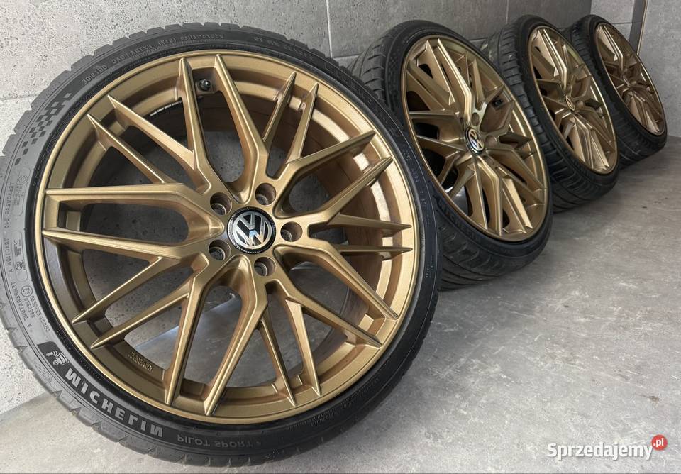19 VW Golf Audi A3 A4 Mercedes w204 w117 w177 Lubasz