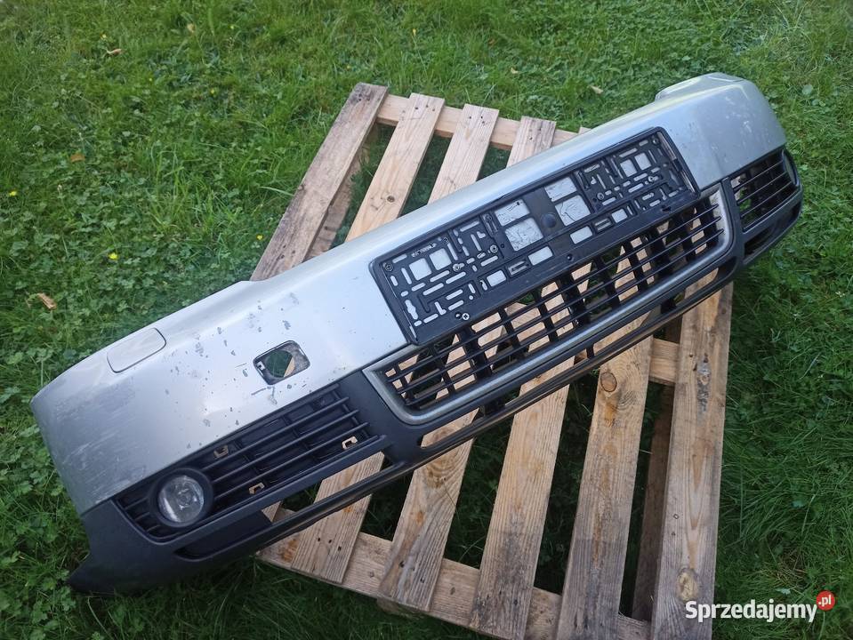 Audi A4 B6 zderzak przód przedni Xenon osobowe