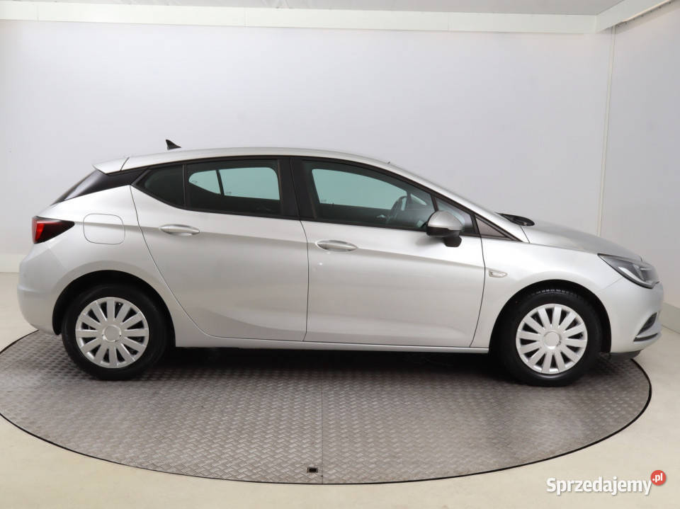 Opel Astra 14 T Bielany Wrocławskie