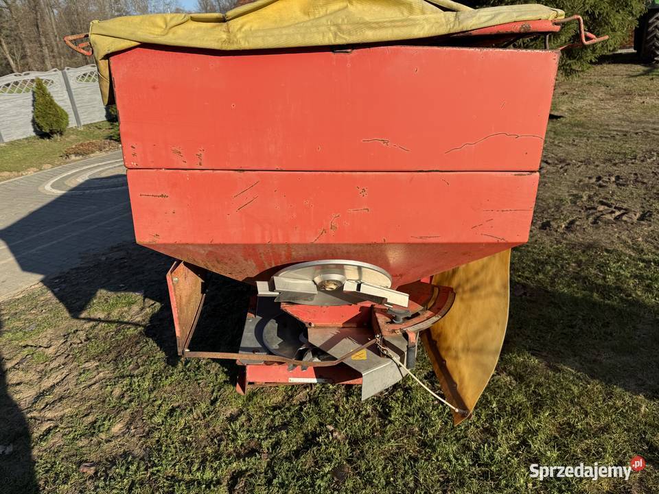 Rozsiewacz nawozu Rauch Beta 1100H Elektrozawory Godziesze Wielkie