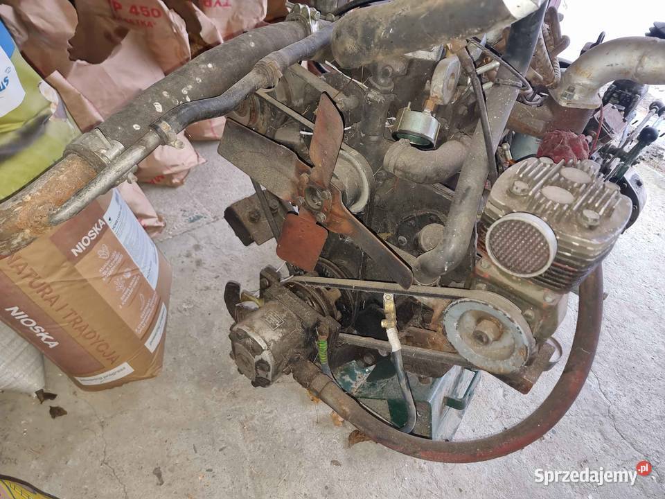 Silnik Perkins 3p skrzynia i reduktor Praga śląskie Kamesznica