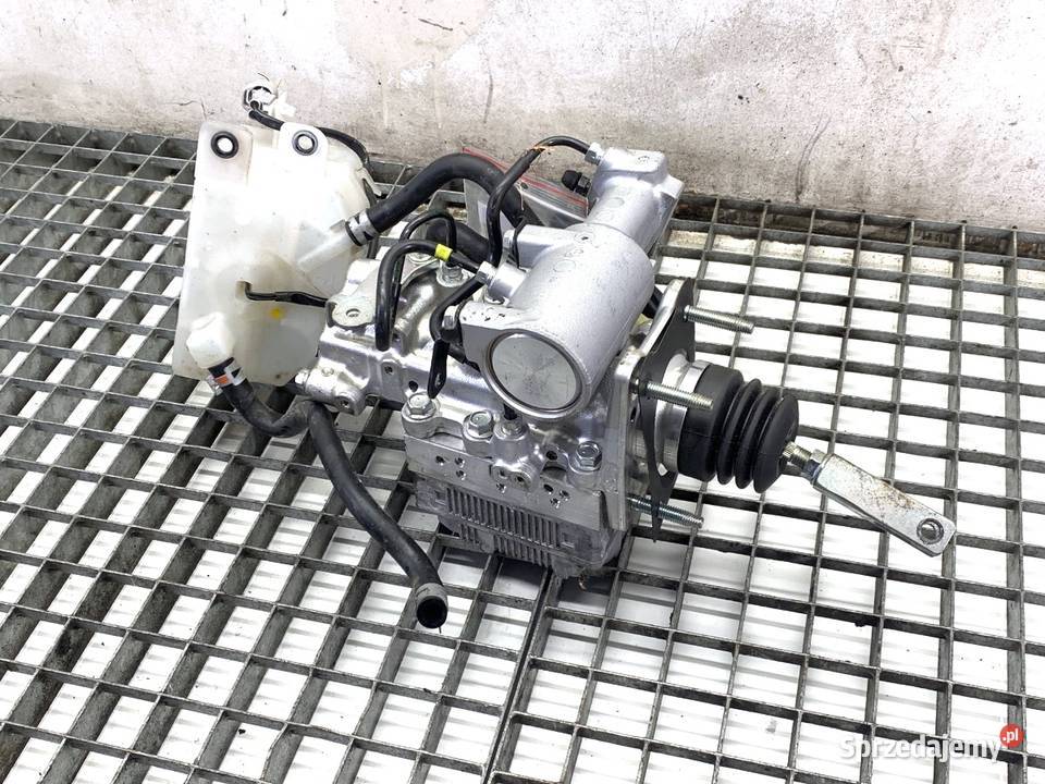 SERWO HAMULCOWE TOYOTA RAV 4 IV 4727047030 SUV podkarpackie