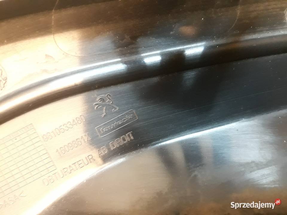 PEUGEOT 208 I LIFT KRATKA PRAWA ZDERZAKA PRZÓD Karoseria Międzychód