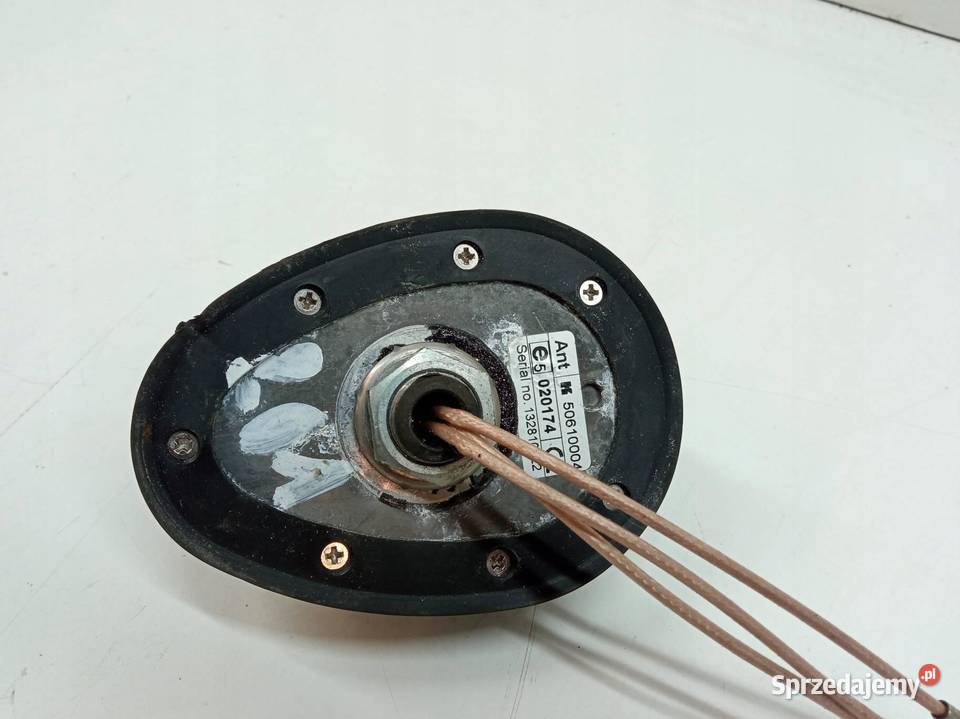 ANTENA KAROSERYJNA GPS GSM 50610004 Toyota Auris Rok produkcji 2013