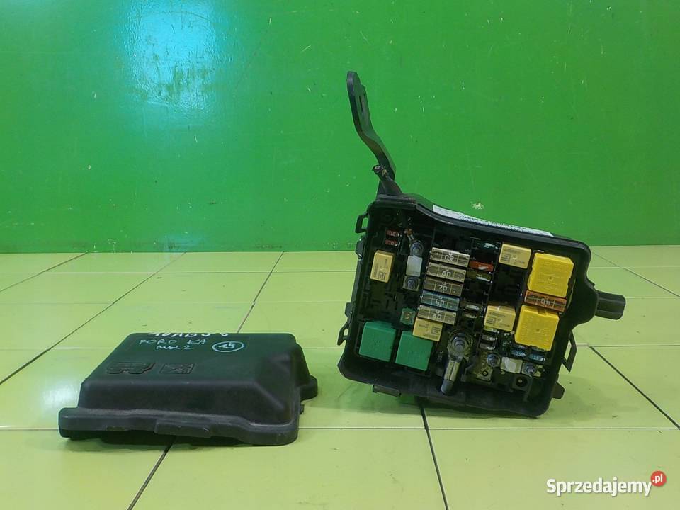 FORD KA MK2 II 12 B 09r 3D skrzynka osobowe Skrzynki bezpieczników mazowieckie Suków