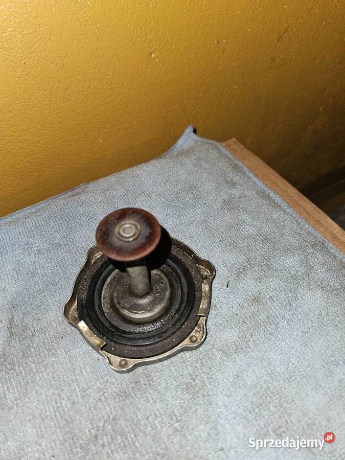 Korek wlewu oleju fiat 126p maluch Kraków sprzedam