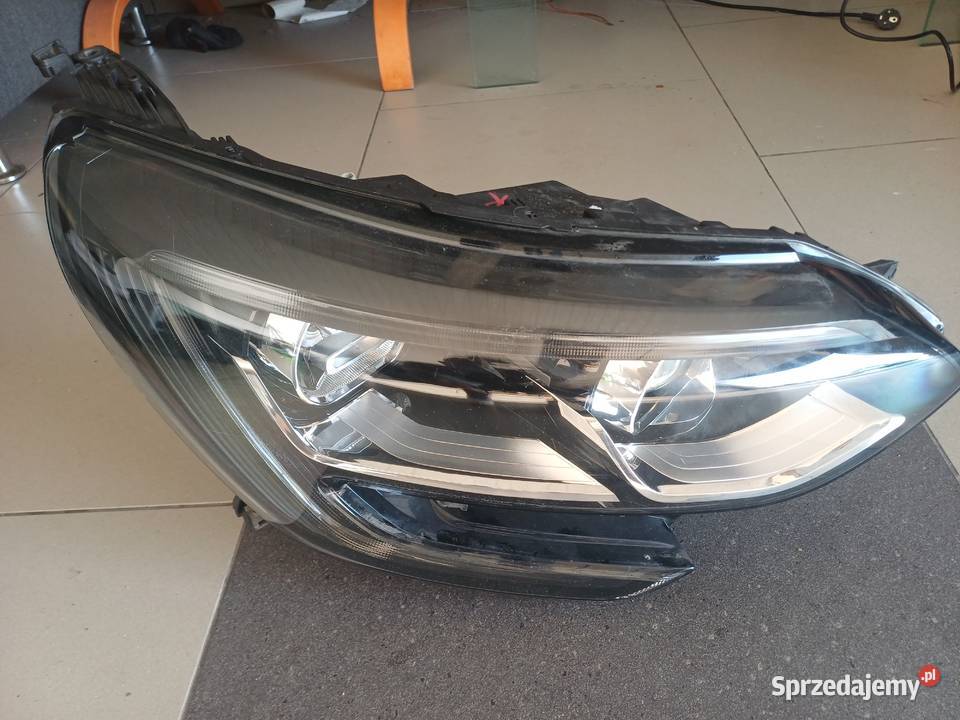 lampa Praw led Megane IV Lampy przednie