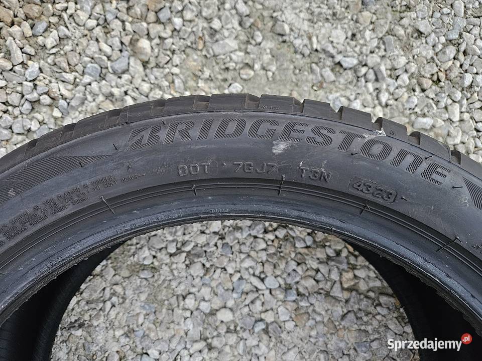 Bridgestone Blizzak LM001 225 45 R18 MO Zimowe Libiąż