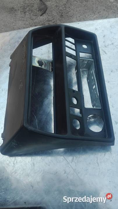 Mercedes g klasa 460 461 Wolf konsola srodkowa deski rozdzielcze, konsole małopolskie Kocmyrzów