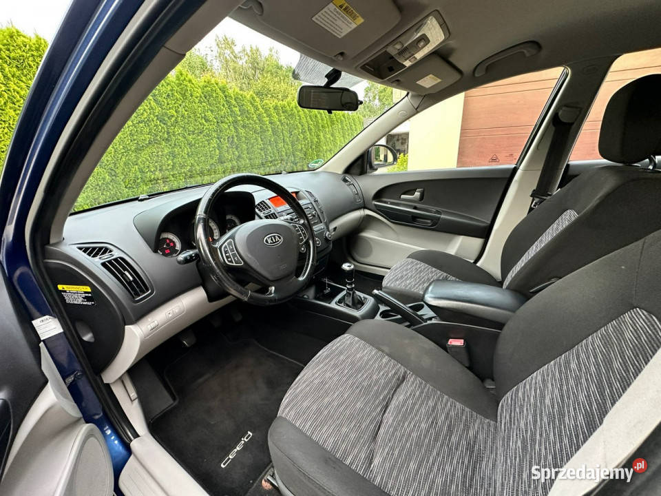 Kia Ceed Kia ceed 16 LX 122 5Drzwi Klimatronik Wrocław sprzedam