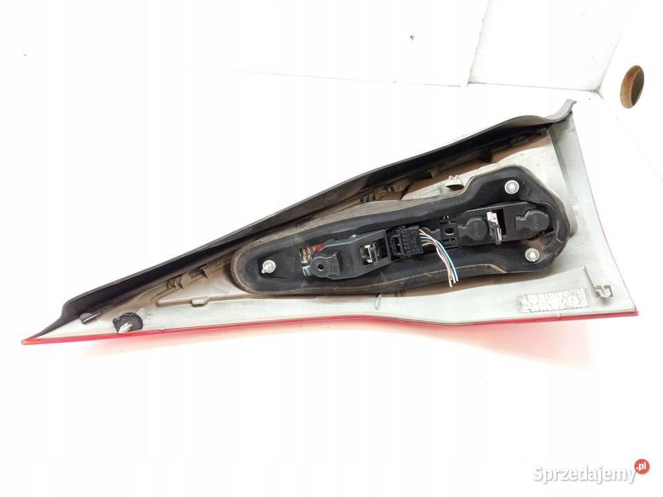 LAMPA TYŁ KOMPLET KOMBI LIFT 8200417349