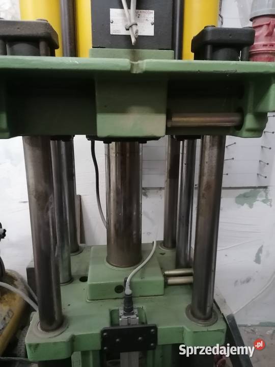 Prasa hydrauliczna arbuga