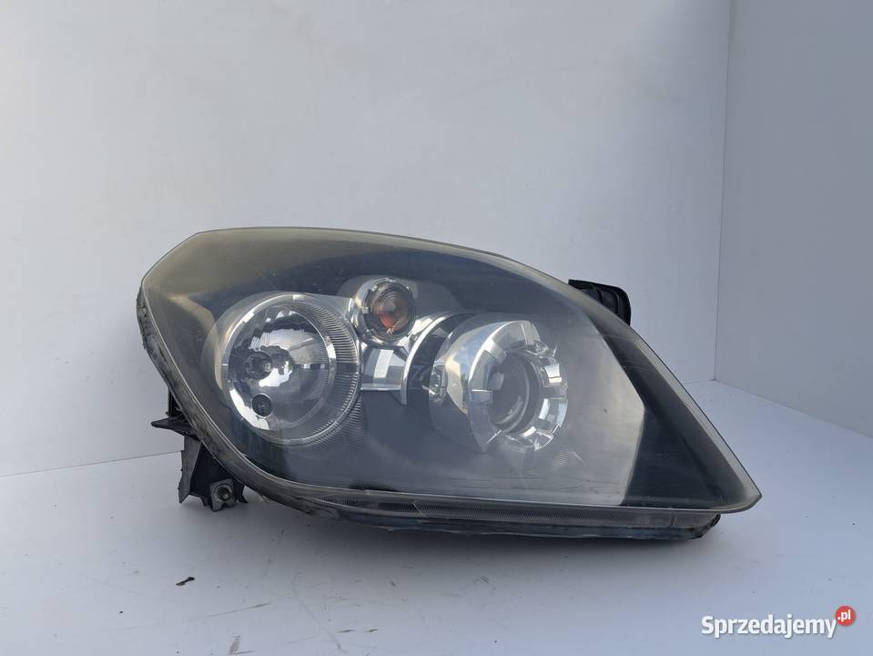 OPEL TIGRA LAMPA PRZÓD PRZEDNIA PRAWA EUROPA Słowikowo
