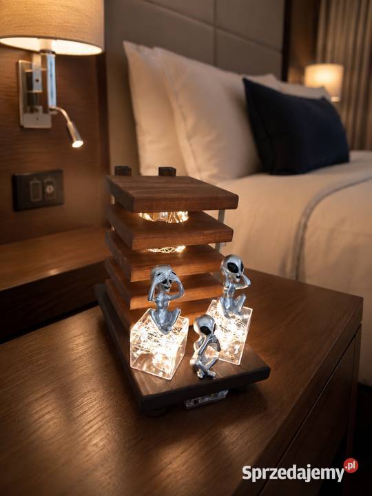 Lampka Dekoracyjna LED Kosmici z Drewna Handmade łódzkie Gajewniki-Kolonia sprzedam