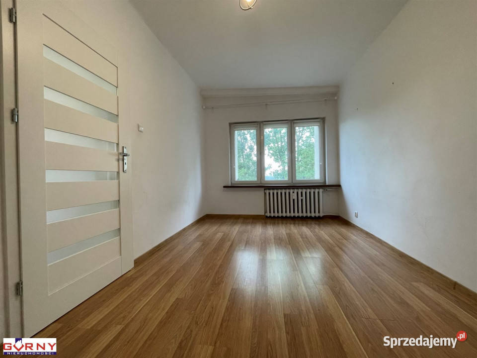 sprzedaży mieszkania Piotrków Trybunalski 585m2 blok