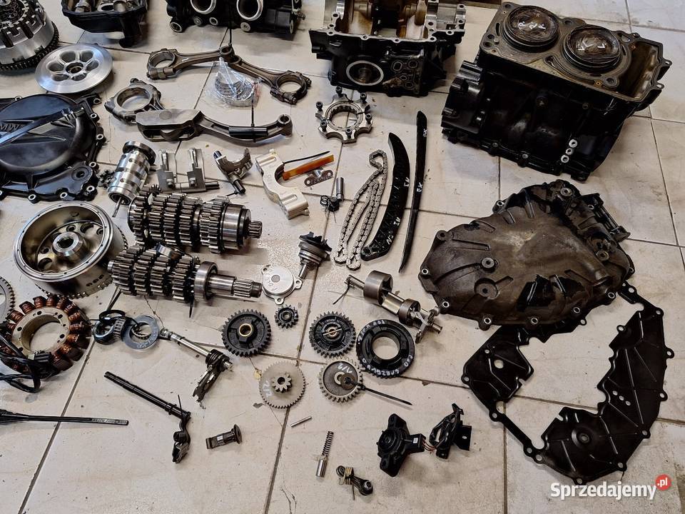 BMW F800 R k73 silnik części f 800 R głowica Jelenia Góra