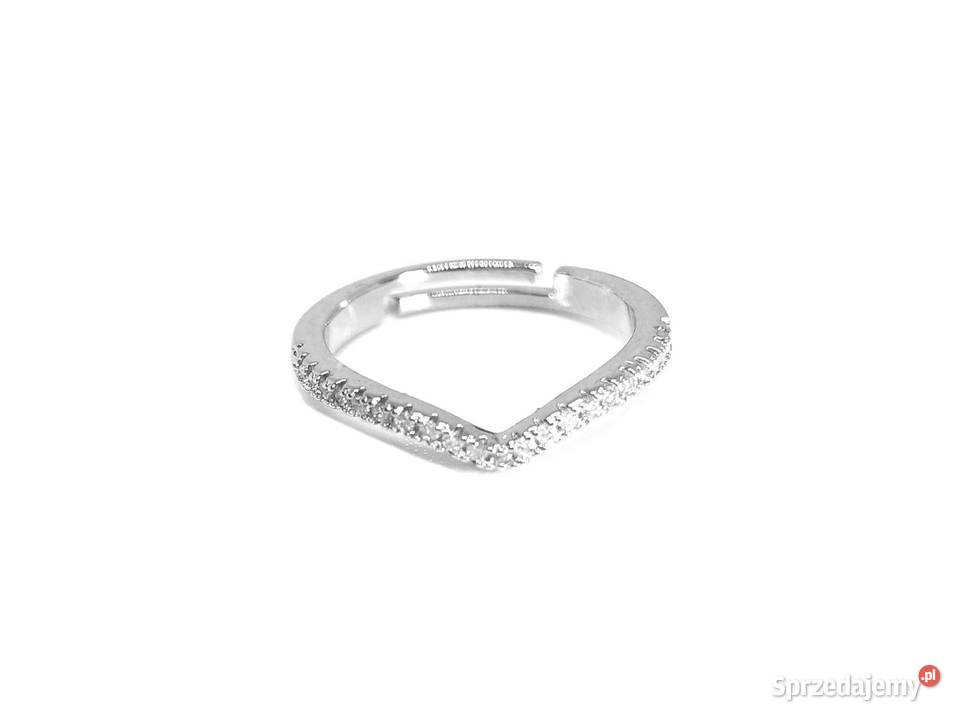 Pierścionki różne modele i rozmiary pudełka w Pierścionki Szczecin