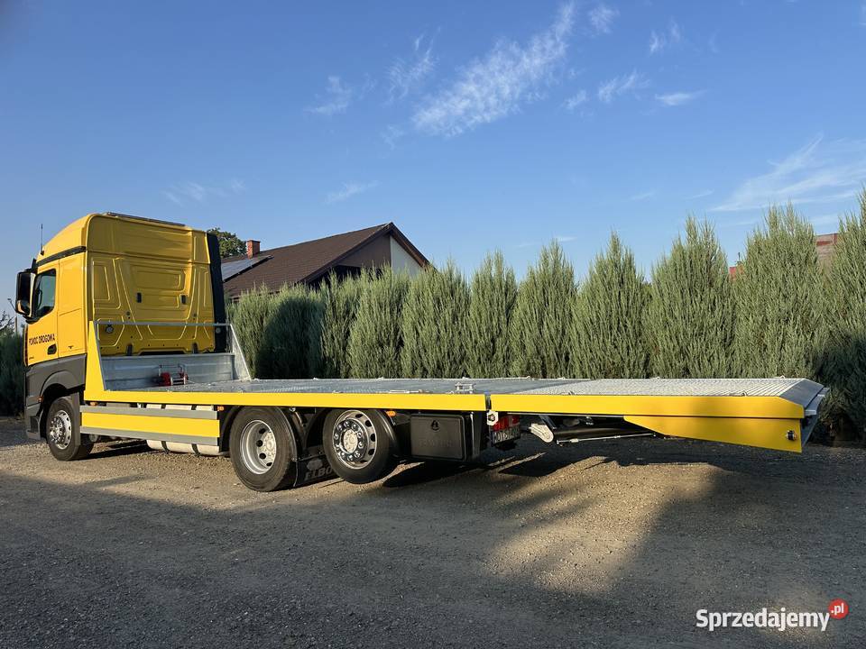 Autolaweta pomoc drogowa pojazd specjalny nowy Strachosław