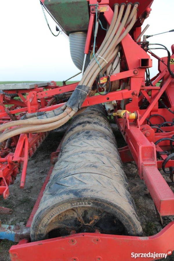 Kverneland Agregat uprawowosiewny 4m Maszyny uprawowe