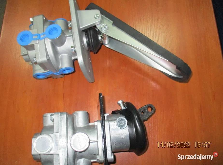 Mechanizmy hamulca na klapkę i cięgno stosowane Mielec