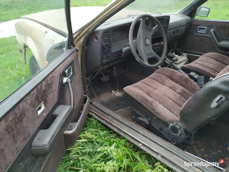 Sprzedam Hurtowo OPEL MONZA w całosci na częsci Pozostałe