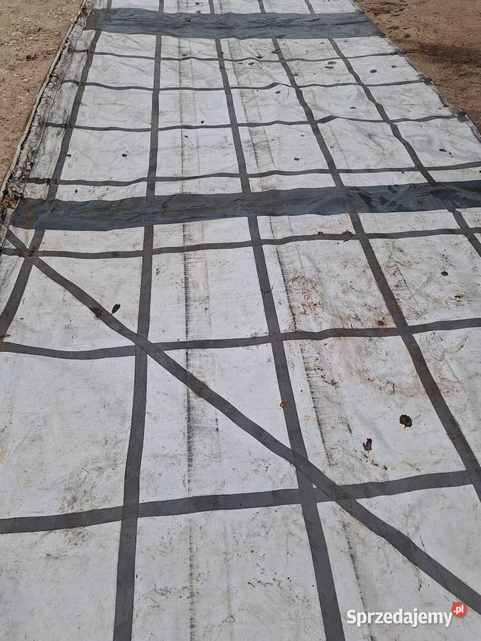 Plandeki z naczepy 3m x 85m sprzedam