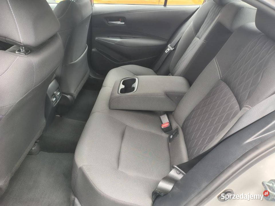 Toyota Corolla 2022r Salon Kamera cofania FV23 1 Motoryzacja wielkopolskie Poznań sprzedam