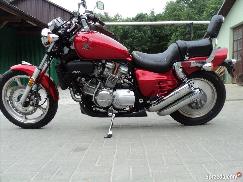 Honda VF700 Super Magna idealny stan podkarpackie