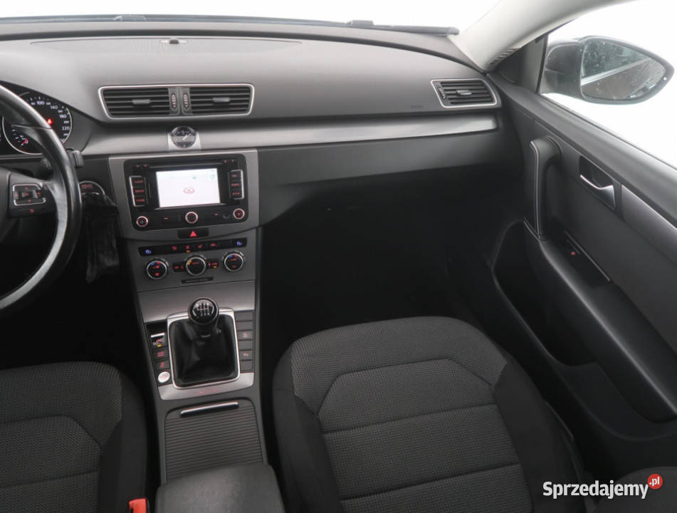 VW Passat 14 TSI światła przeciwmgielne Bielany Wrocławskie