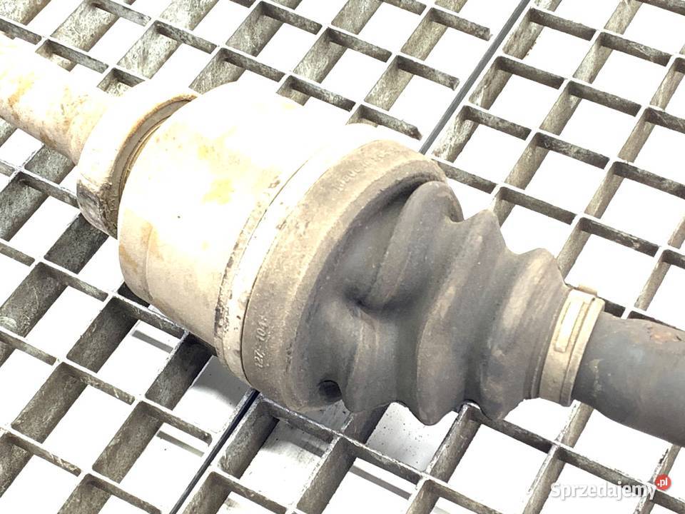 PÓŁOŚ PRAWY PRZÓD RENAULT LAGUNA III 20 131 0715